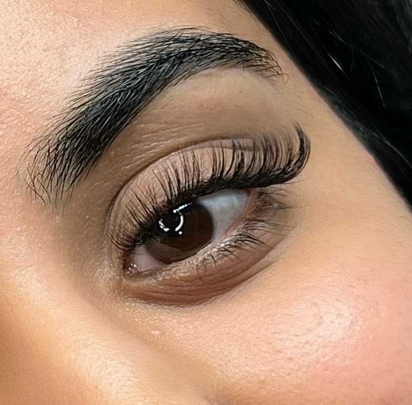 Volume set lash extensions by TN Lashes & Beauty